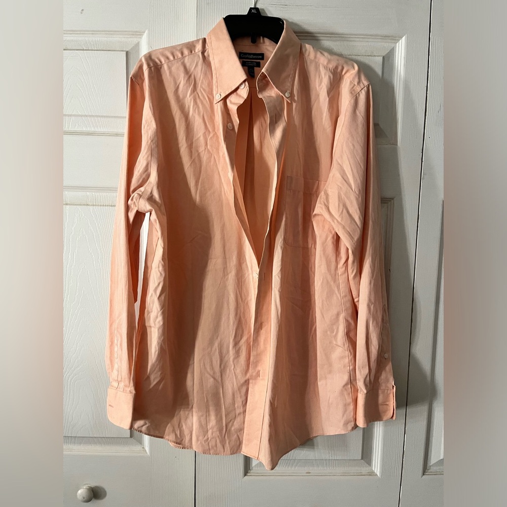Men’s size 16 1/2 classic fit button up shirt
